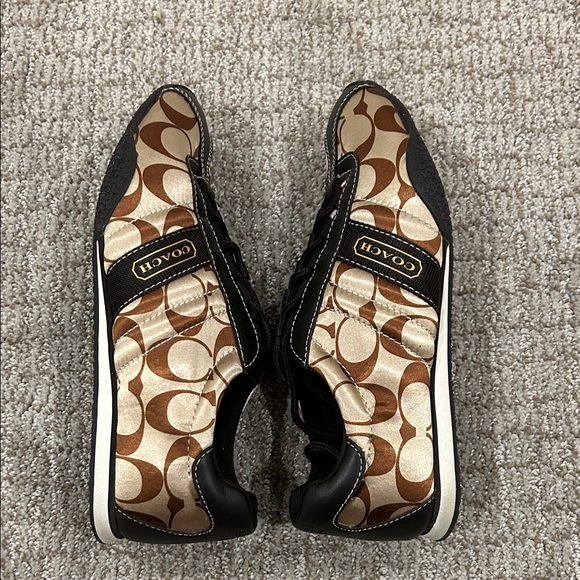 Coach Women's Signature Brown and Black Sneakers - Picture 5 of 9
